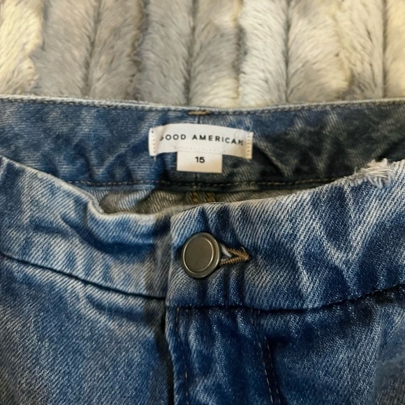 GOOD American Good Icon Plus Size Short Size 15 - Picture 10 of 14
